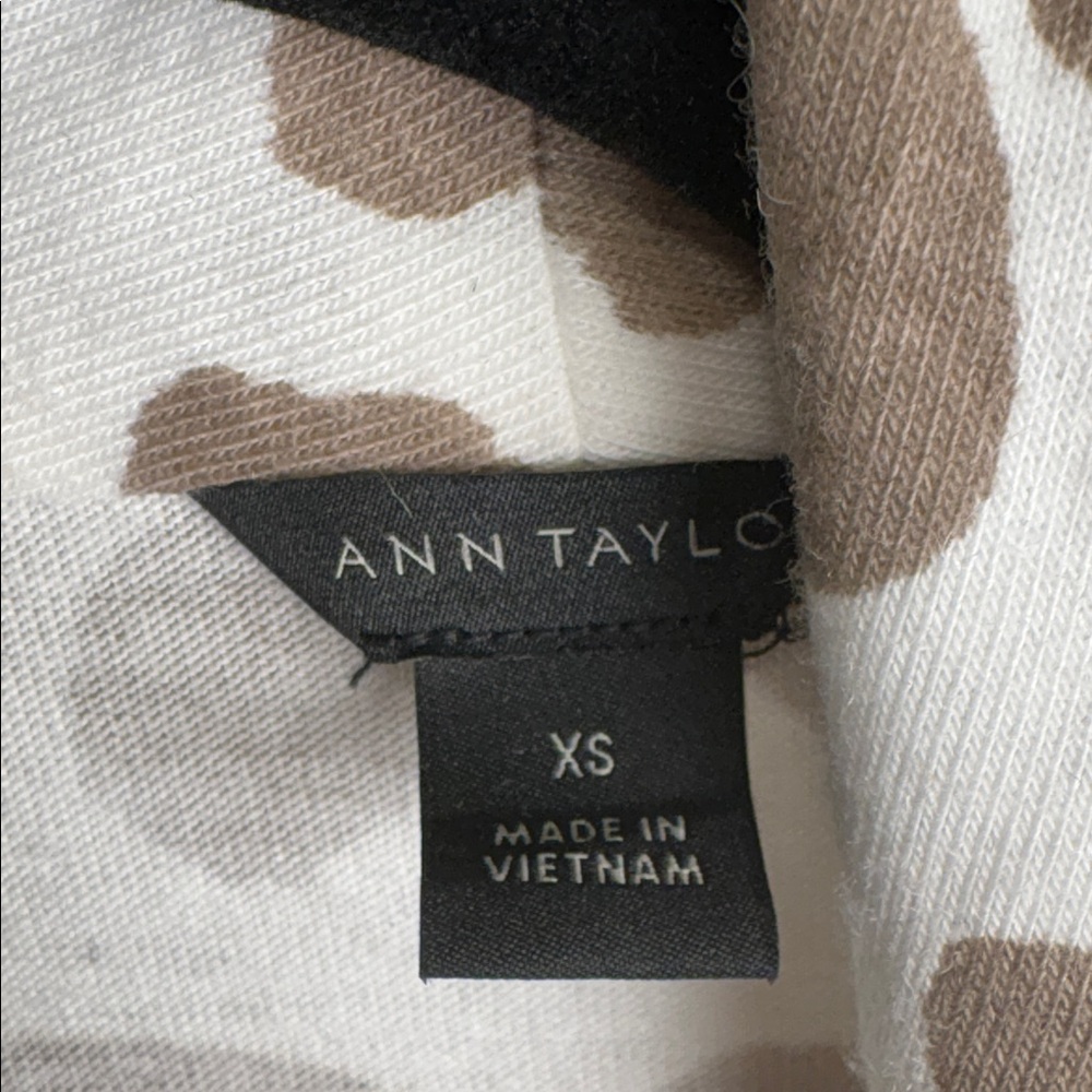 Ann Taylor White Cardigan with Brown Dots - Picture 2 of 8